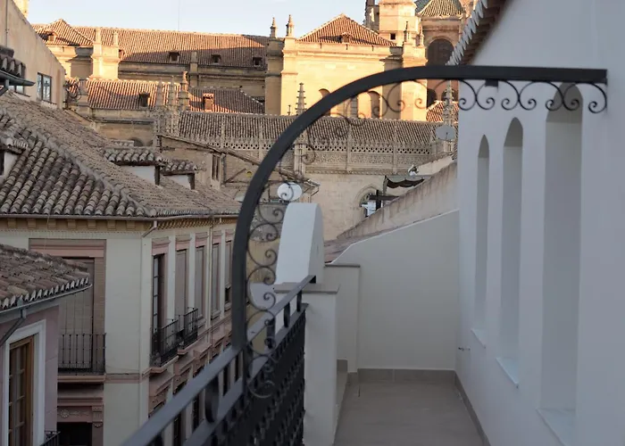 Patio De Sombra - Urban Suites